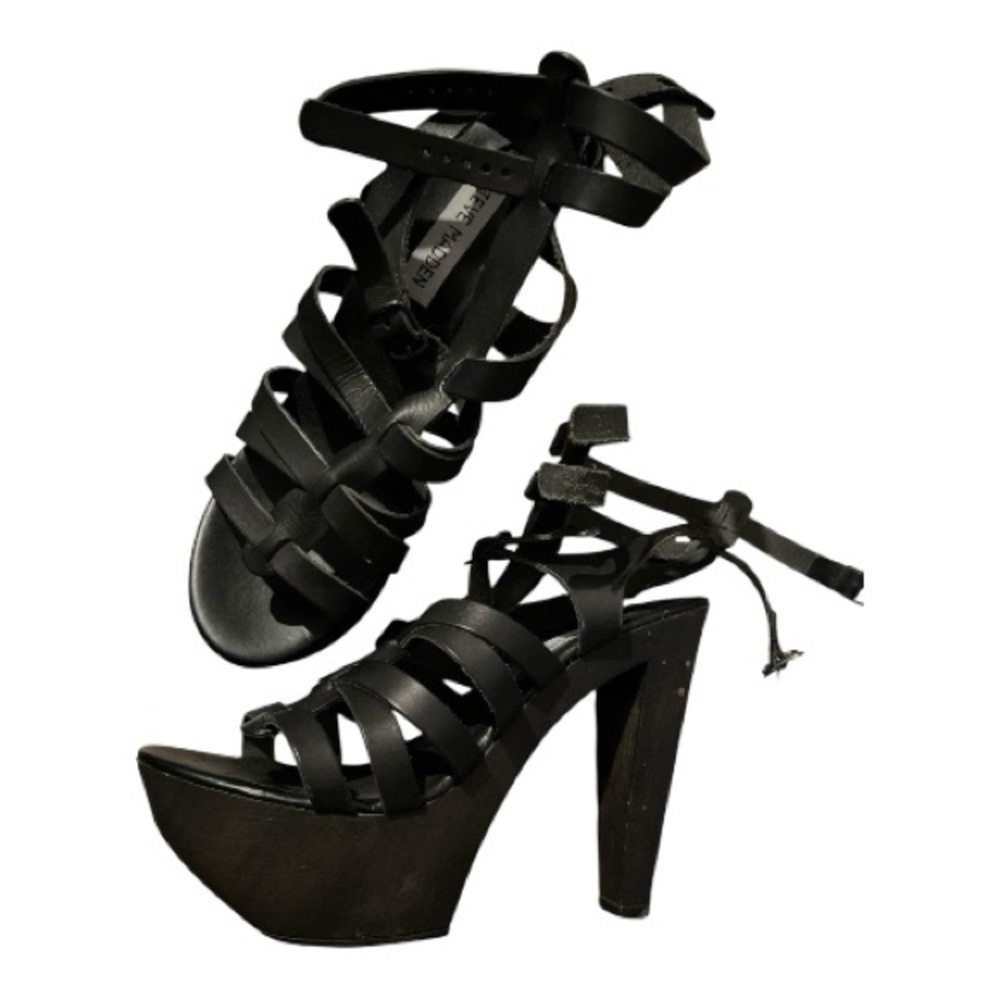 Steve Madden Black Platform Sandals